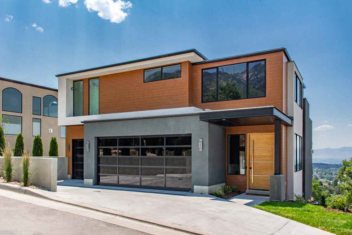 Financing 2 Garage Door Repair in Las Vegas